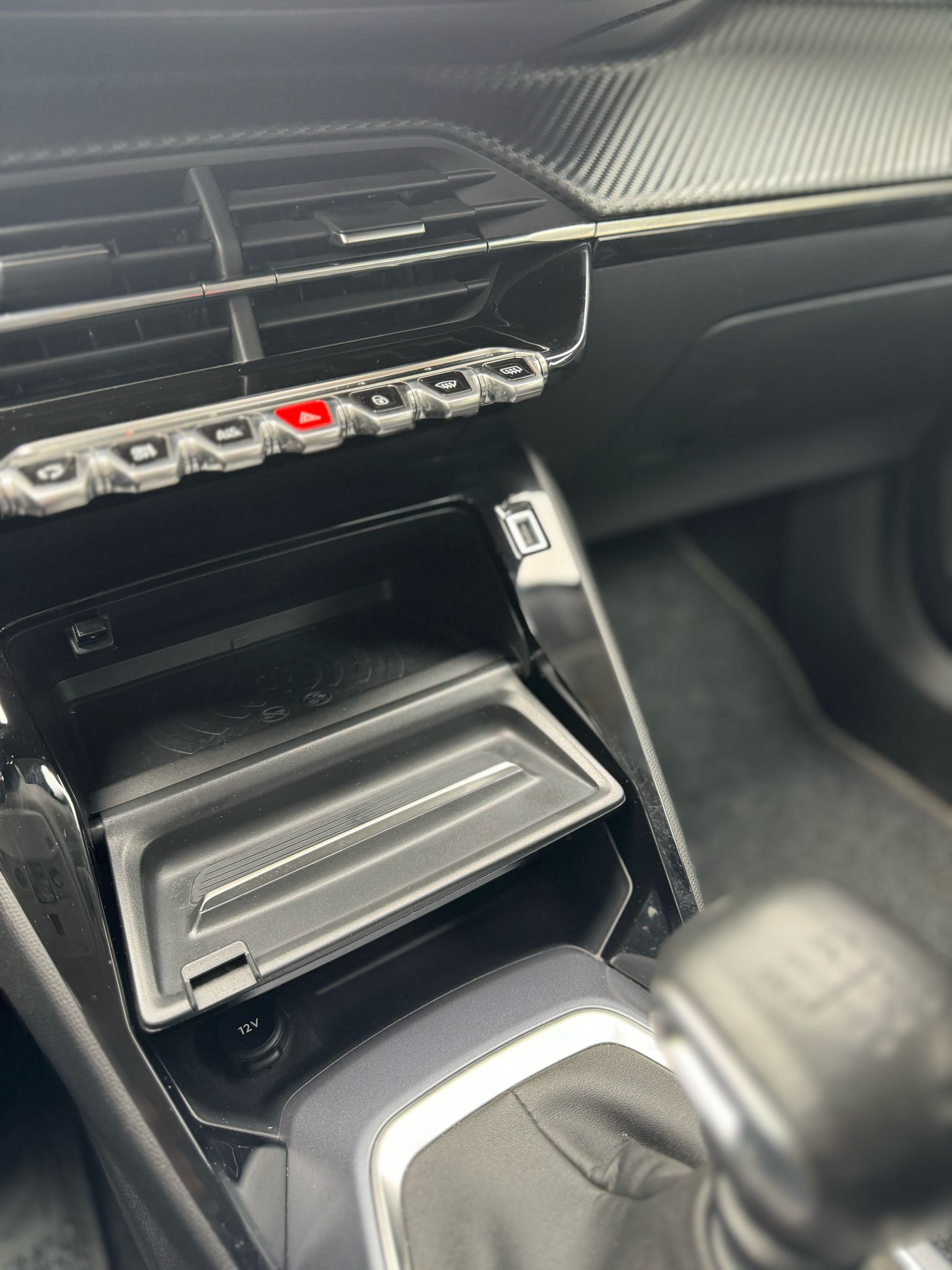 PEUGEOT 2008 1.2 PURETECH “ALLURE” 131 CV