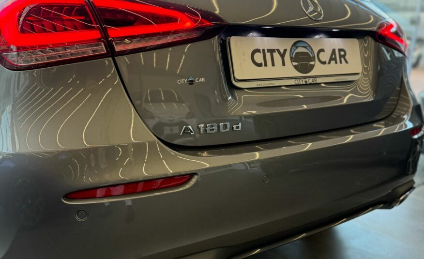 MERCEDES-BENZ A180d AUTOMATIC “SPORT” 116 CV