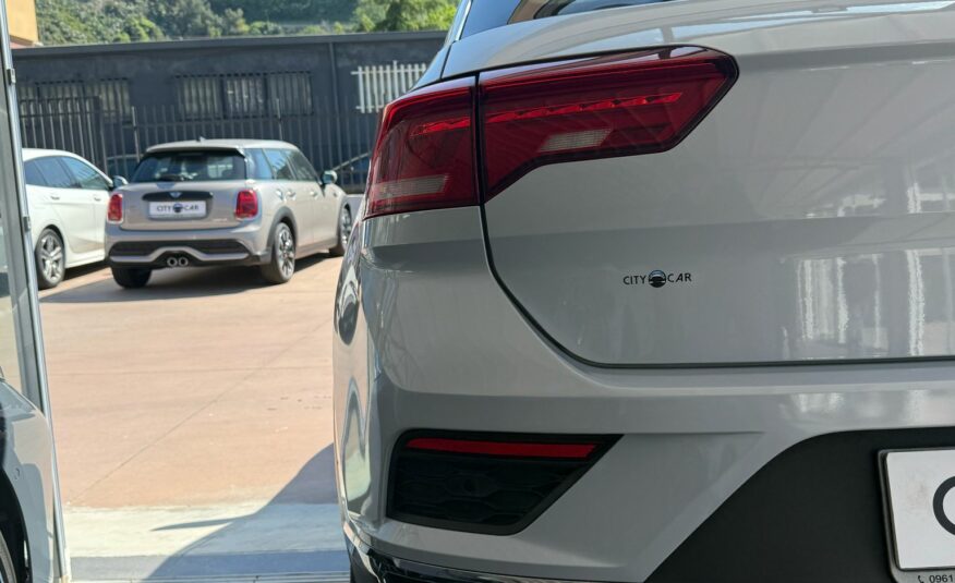 VOLKSWAGEN T-ROC 1.0 TSI “BLUEMOTION TECHNOLOGY” 110 CV