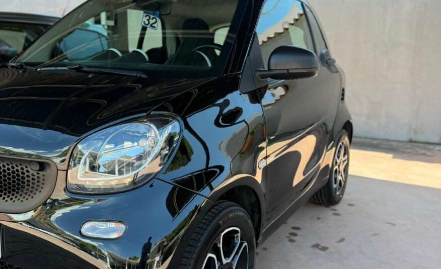 SMART FORTWO 1.0 “PASSION” 71 CV