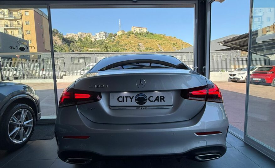 MERCEDES-BENZ A180d SEDAN AUTOMATIC PREMIUM 116 CV