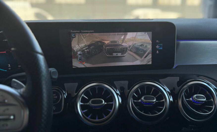 MERCEDES-BENZ A180d SEDAN AUTOMATIC PREMIUM 116 CV