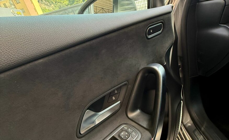 MERCEDES-BENZ A180d AUTOMATIC “PREMIUM PLUS” 116 CV