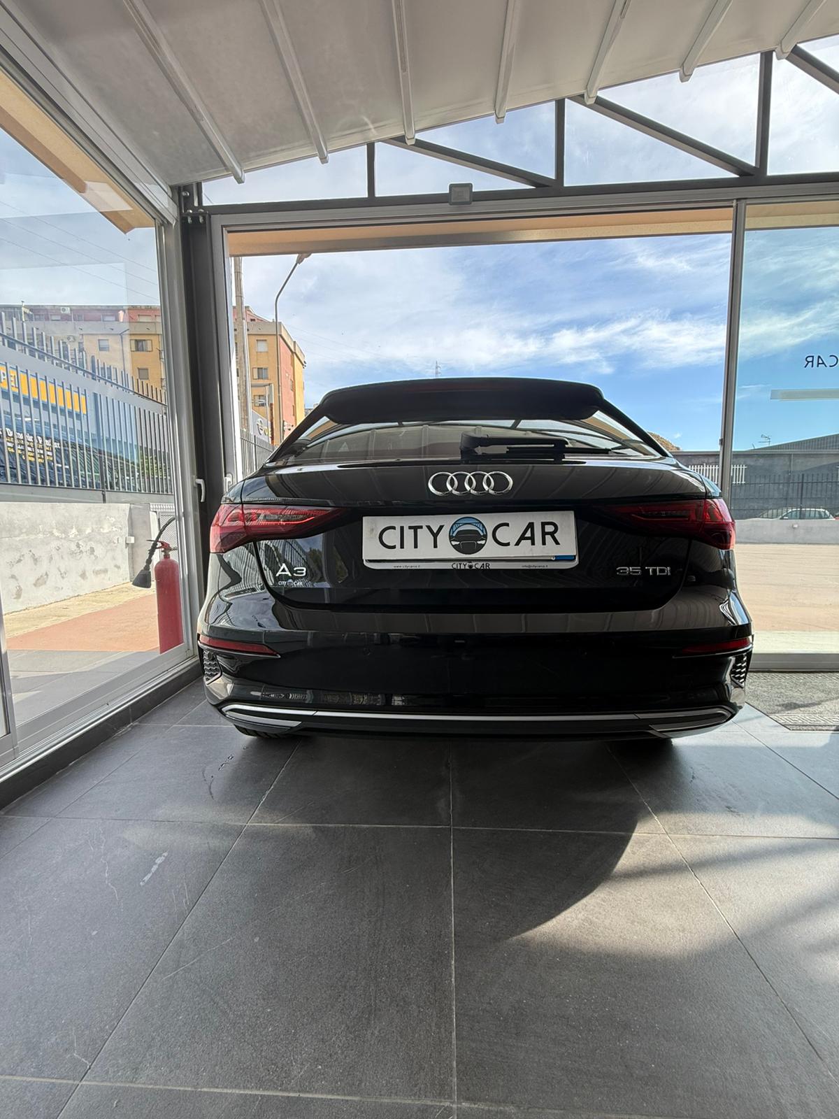 AUDI A3 35 TDI S-TRONIC “BUSINESS ADVANCED” 150 CV