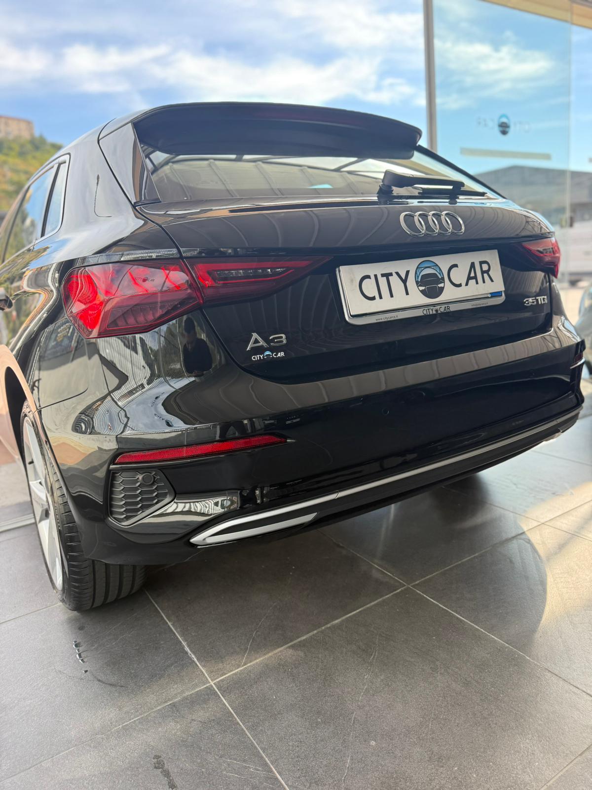 AUDI A3 35 TDI S-TRONIC “BUSINESS ADVANCED” 150 CV