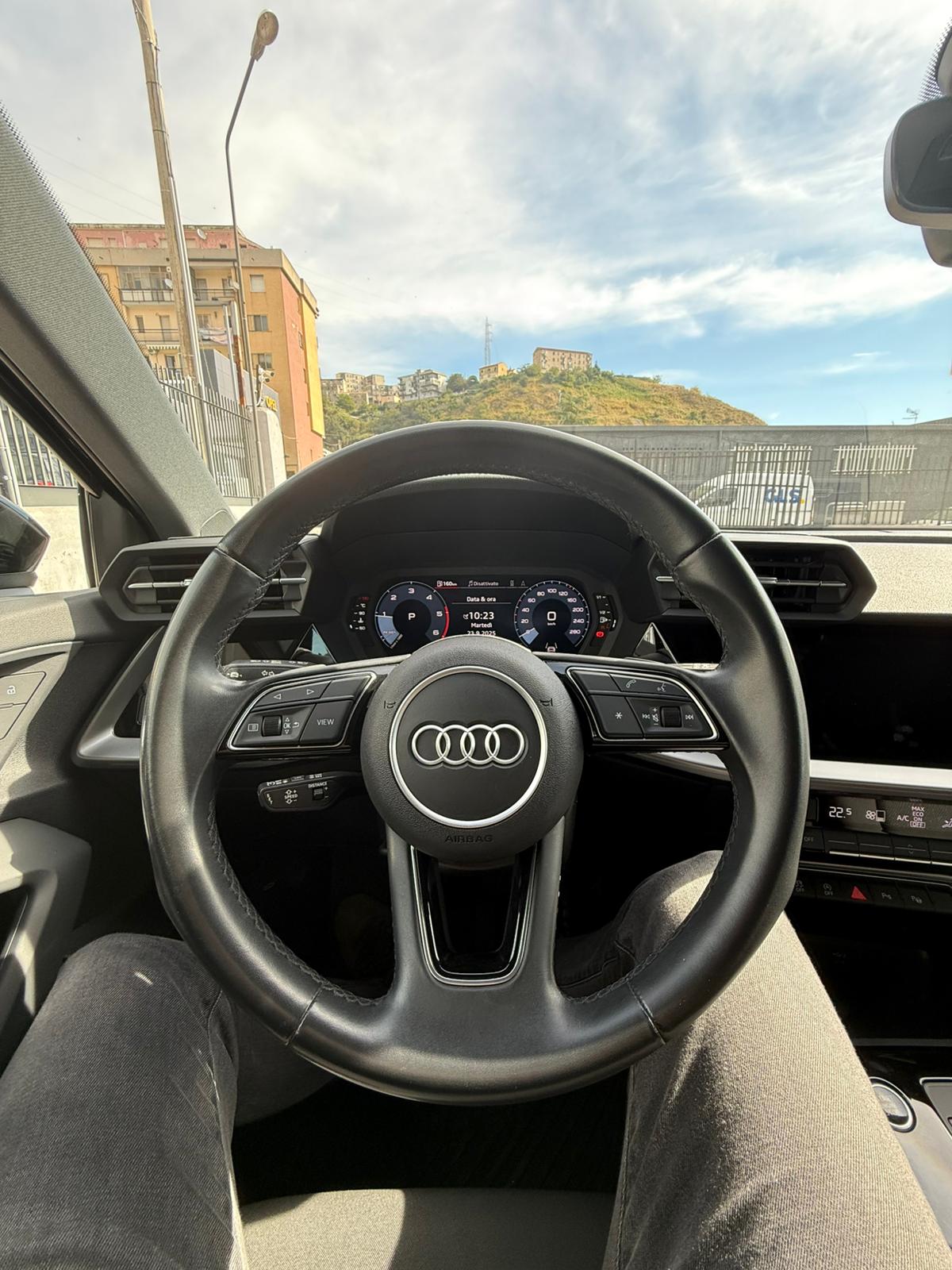 AUDI A3 35 TDI S-TRONIC “BUSINESS ADVANCED” 150 CV
