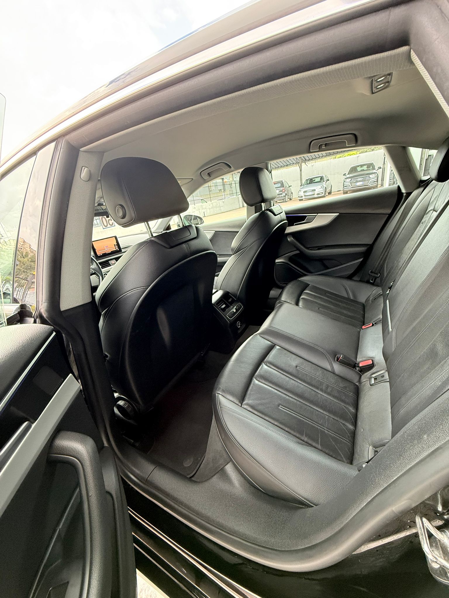 AUDI A5 2.0 TDI S-TRONIC “BUSINESS ADVANCED” 190 CV