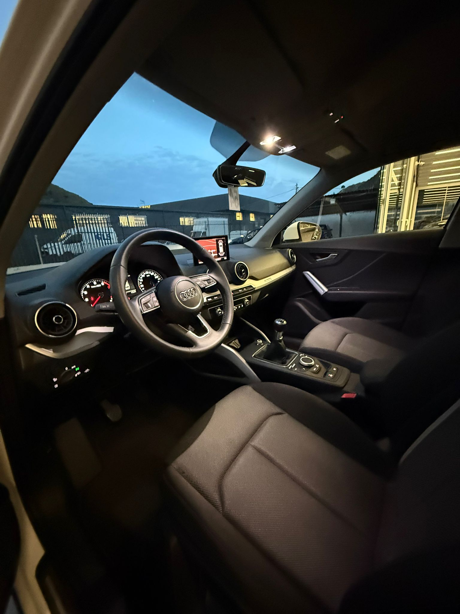 AUDI Q2 30 TFSI “BUSINESS ADVANCED” 116 CV