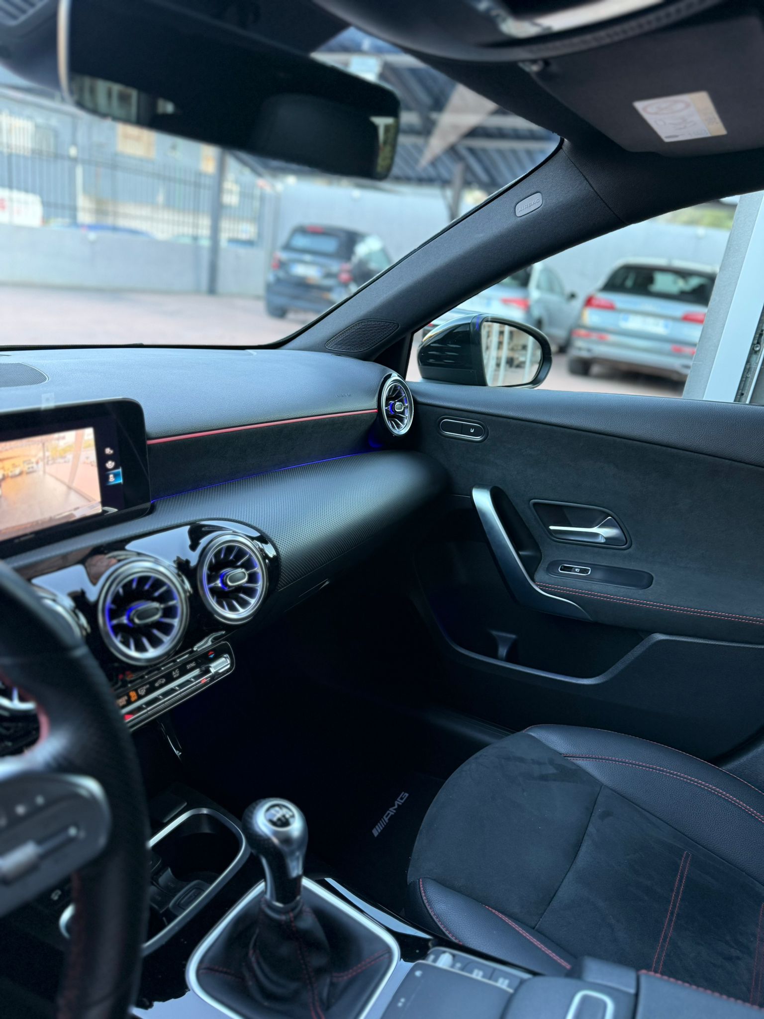 MERCEDES-BENZ A200d “PREMIUM” 150 CV