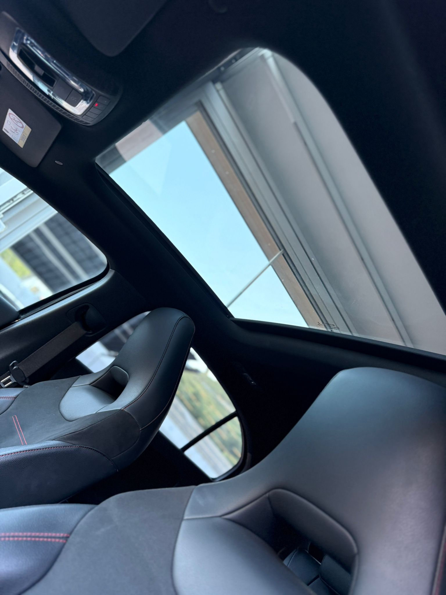 MERCEDES-BENZ A200d “PREMIUM” 150 CV