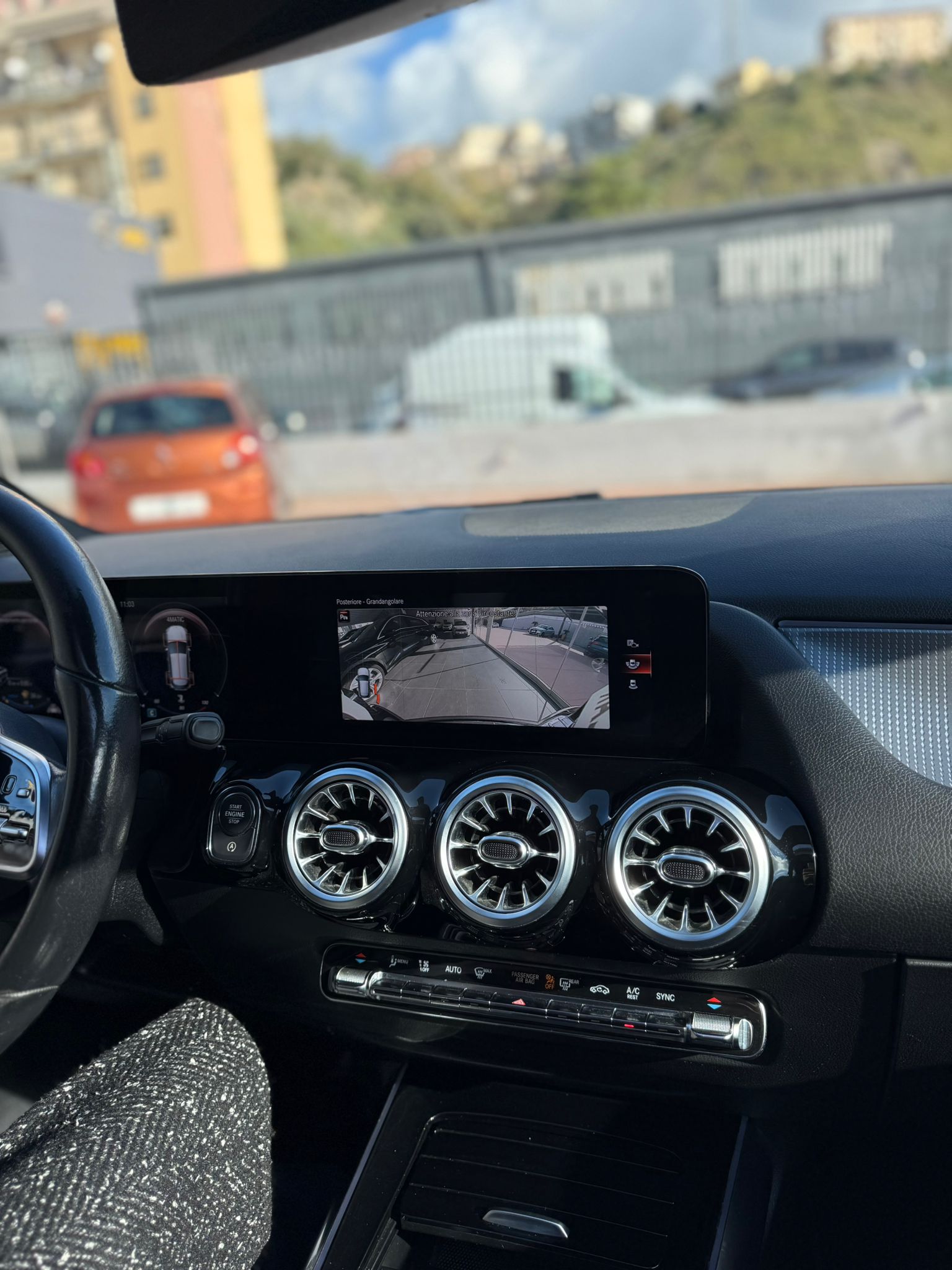 MERCEDES-BENZ GLA 200d AUTOMATIC “SPORT” 150 CV