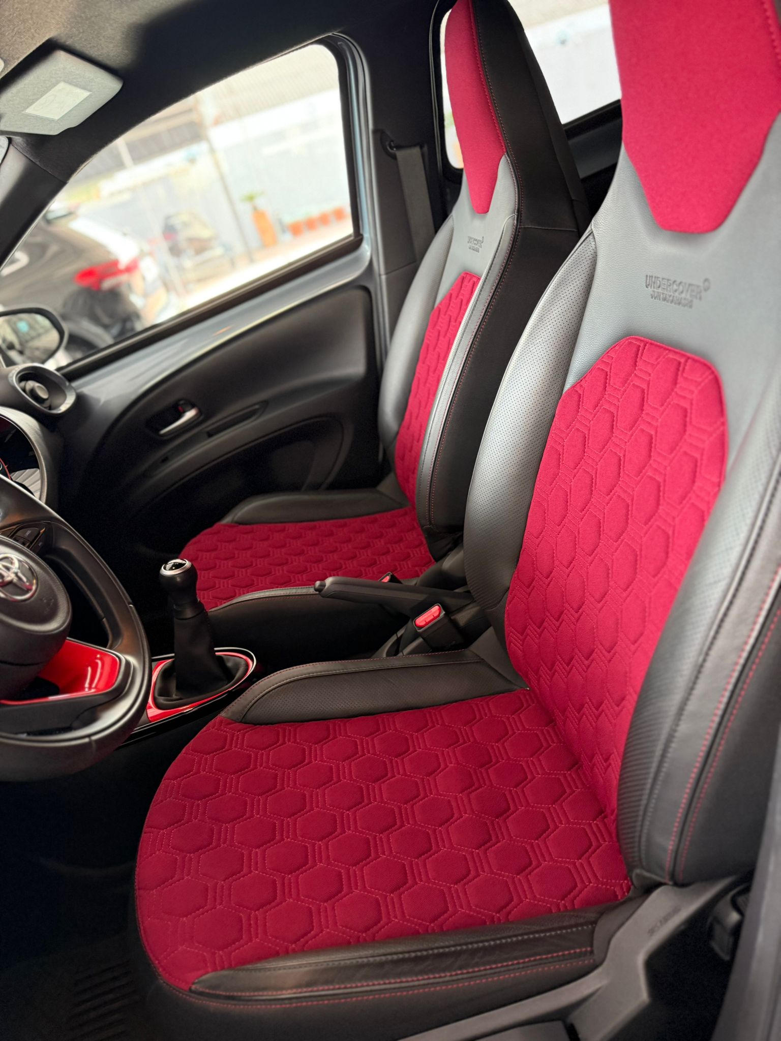 TOYOTA AYGO 1.0 VVT-i “UNDERCOVER” 72 CV