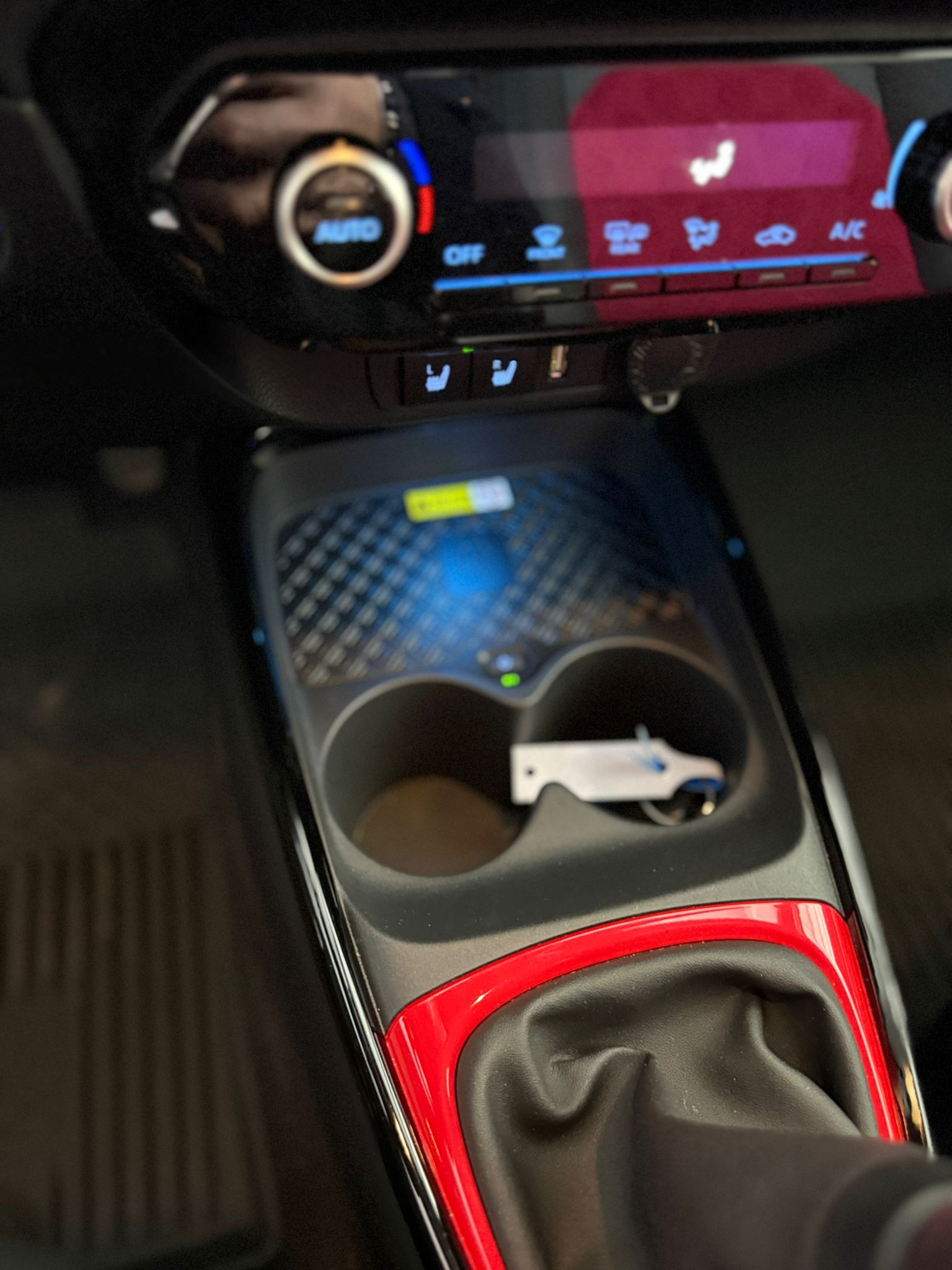 TOYOTA AYGO 1.0 VVT-i “UNDERCOVER” 72 CV