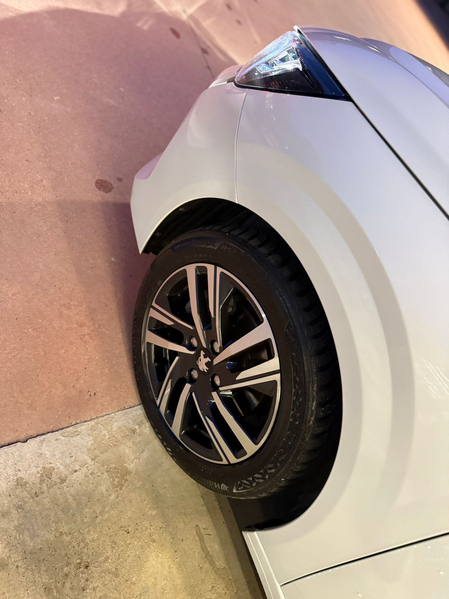 PEUGEOT 208 1.2 PURETECH EAT8 “ALLURE” 101 CV