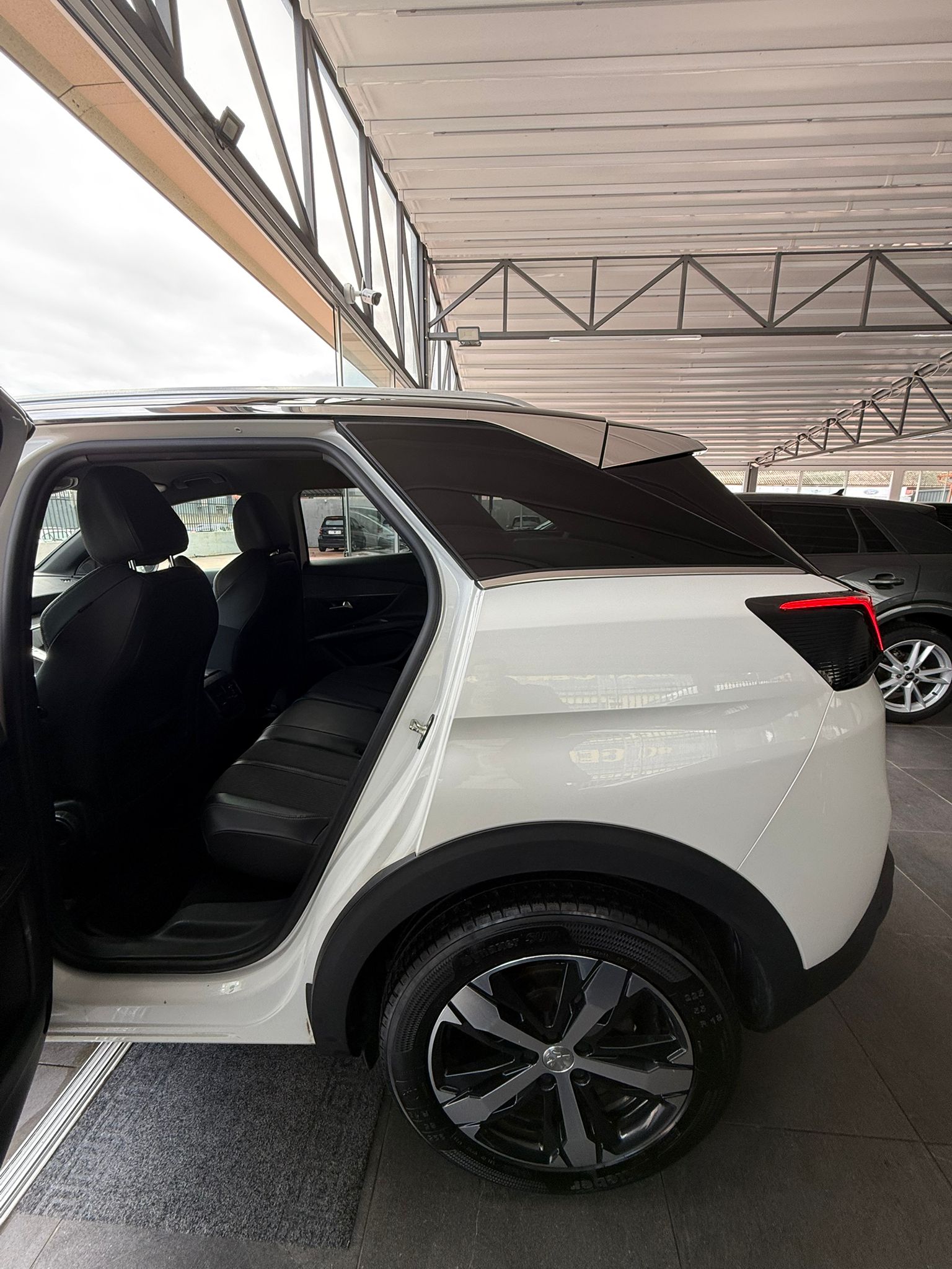 PEUGEOT 3008 1.5 BlueHDi EAT6 “GT LINE” 120 CV