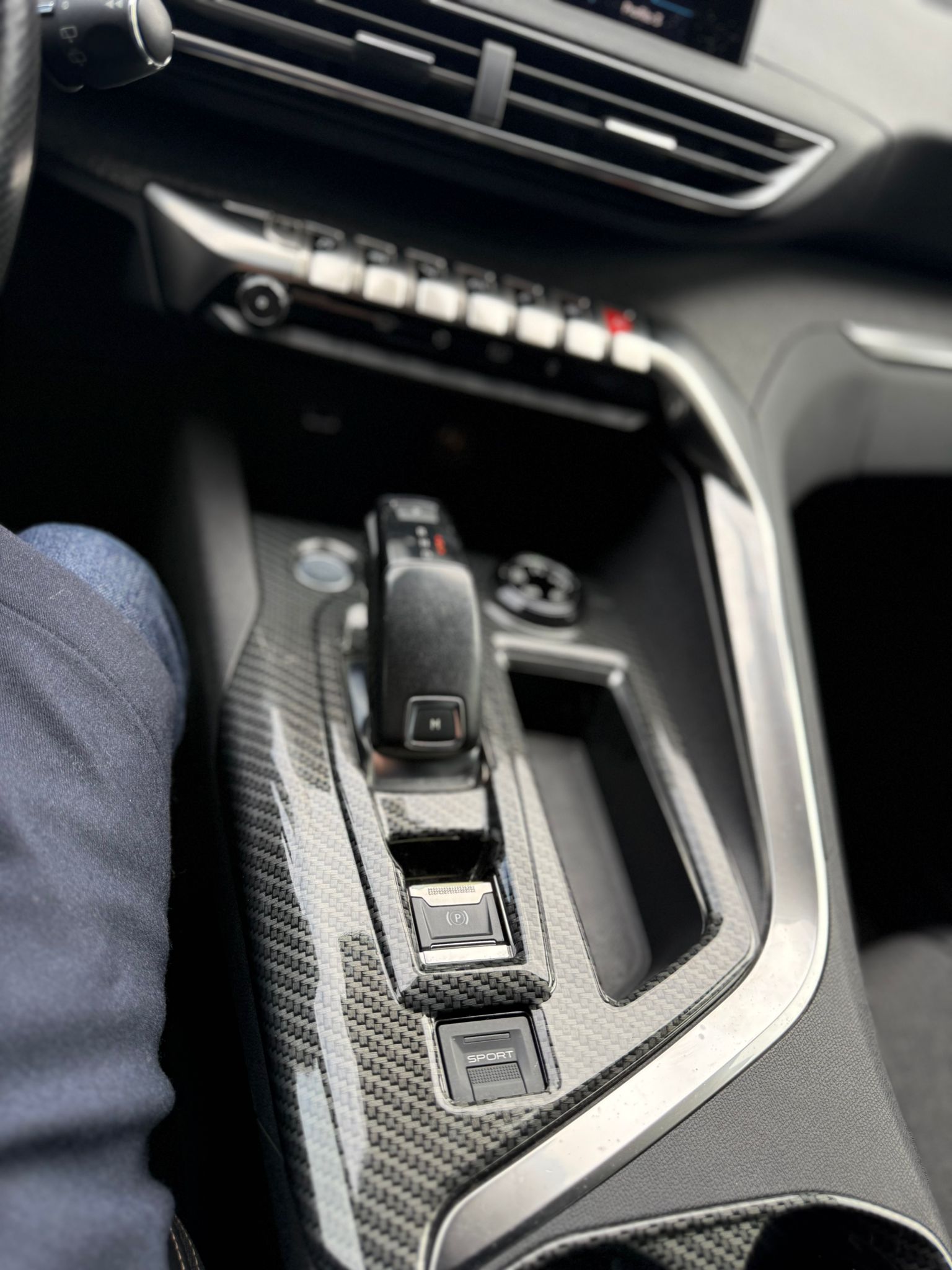 PEUGEOT 3008 1.5 BlueHDi EAT6 “GT LINE” 120 CV