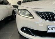LANCIA Y 1.0 HYBRID “GOLD” 69 CV