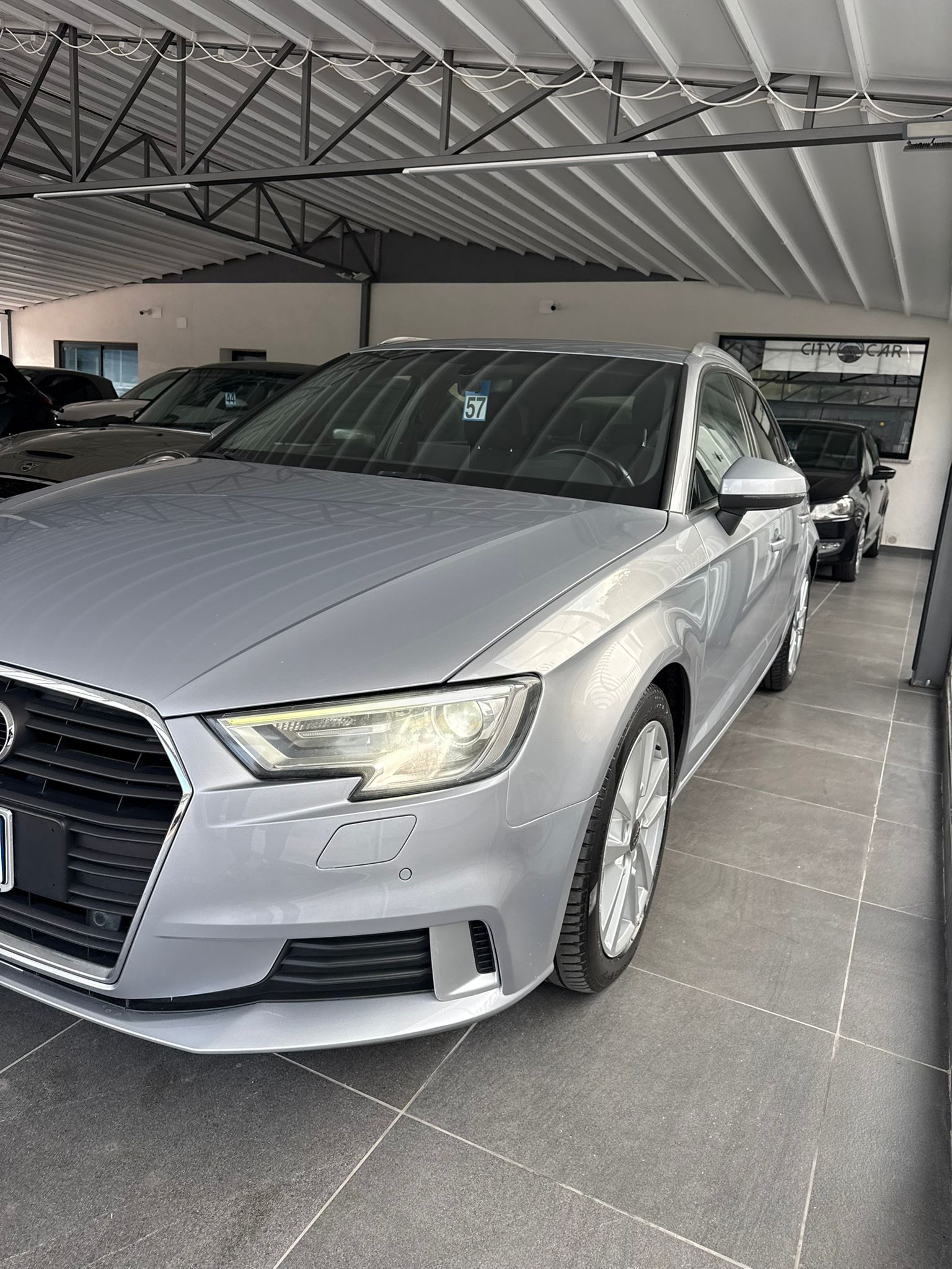 AUDI A3 30 TDI S-TRONIC “BUSINESS ADVANCED” 116 CV