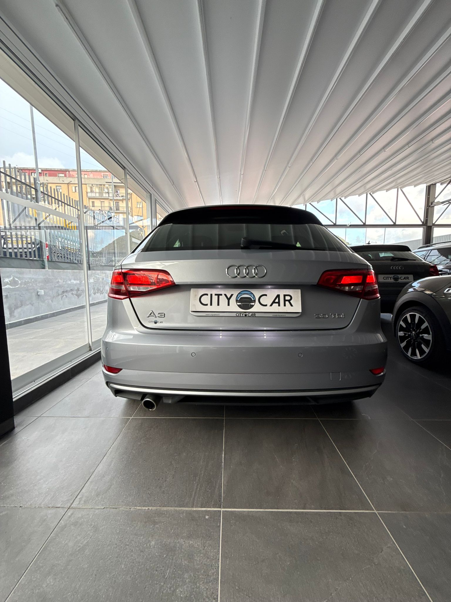 AUDI A3 30 TDI S-TRONIC “BUSINESS ADVANCED” 116 CV