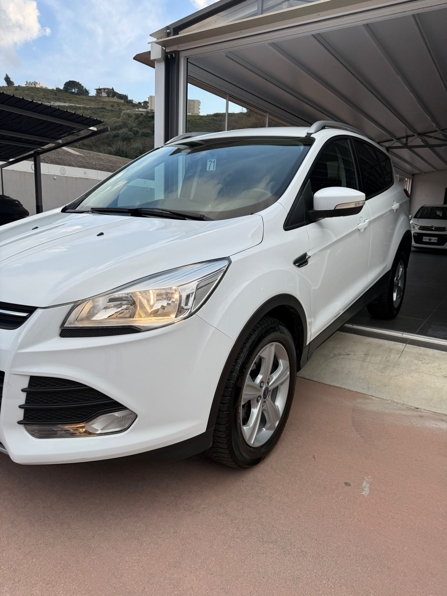 FORD KUGA 2.0 TDCI 4WD POWERSHIFT “TITANIUM” 140 CV