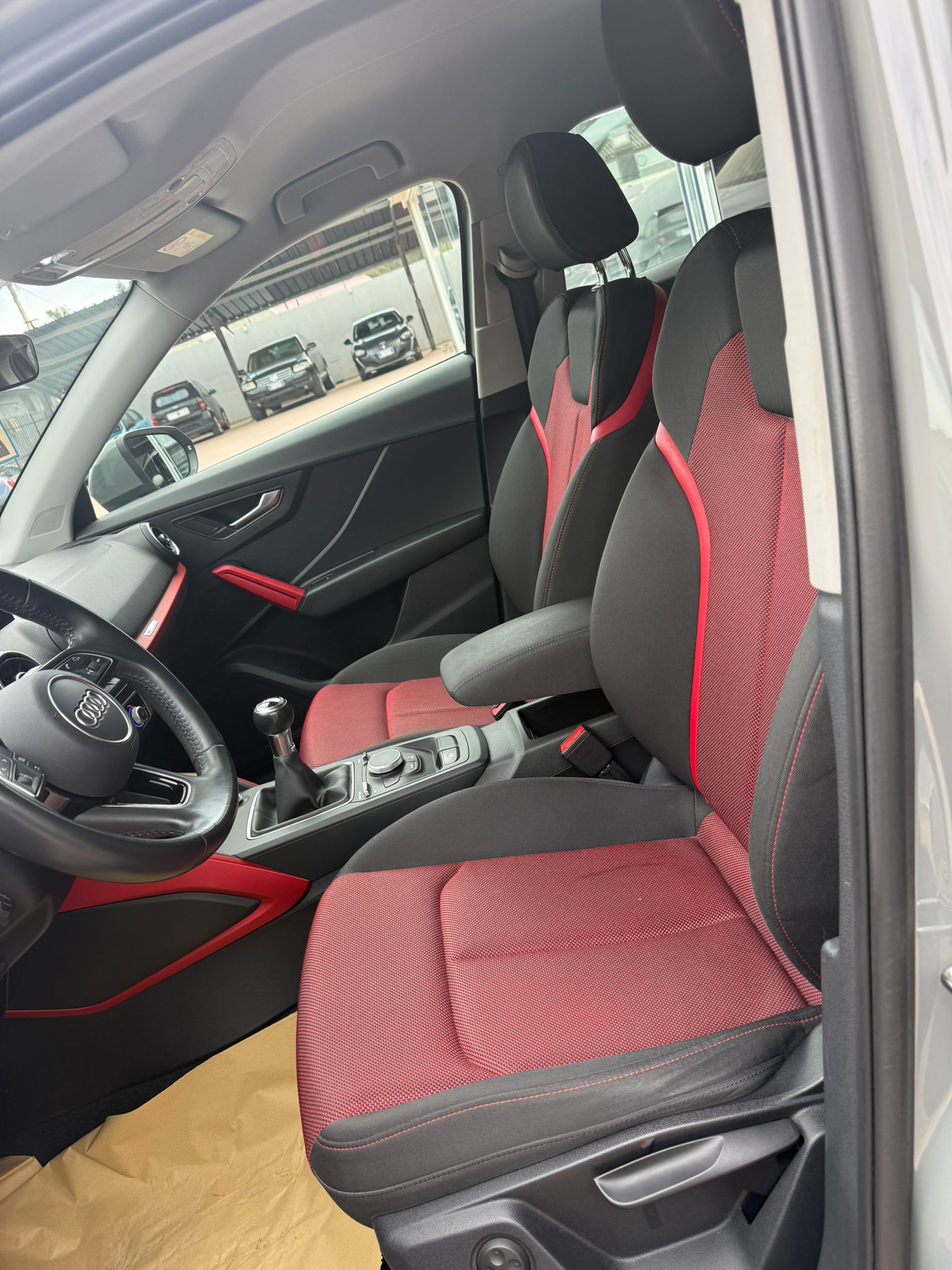 AUDI Q2 35 TDI “IDENTITY BLACK” 150 CV