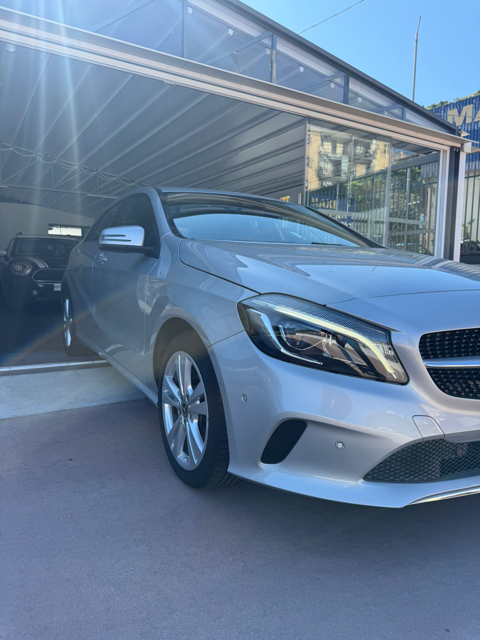 MERCEDES-BENZ A180d AUTOMATIC “SPORT” 109 CV