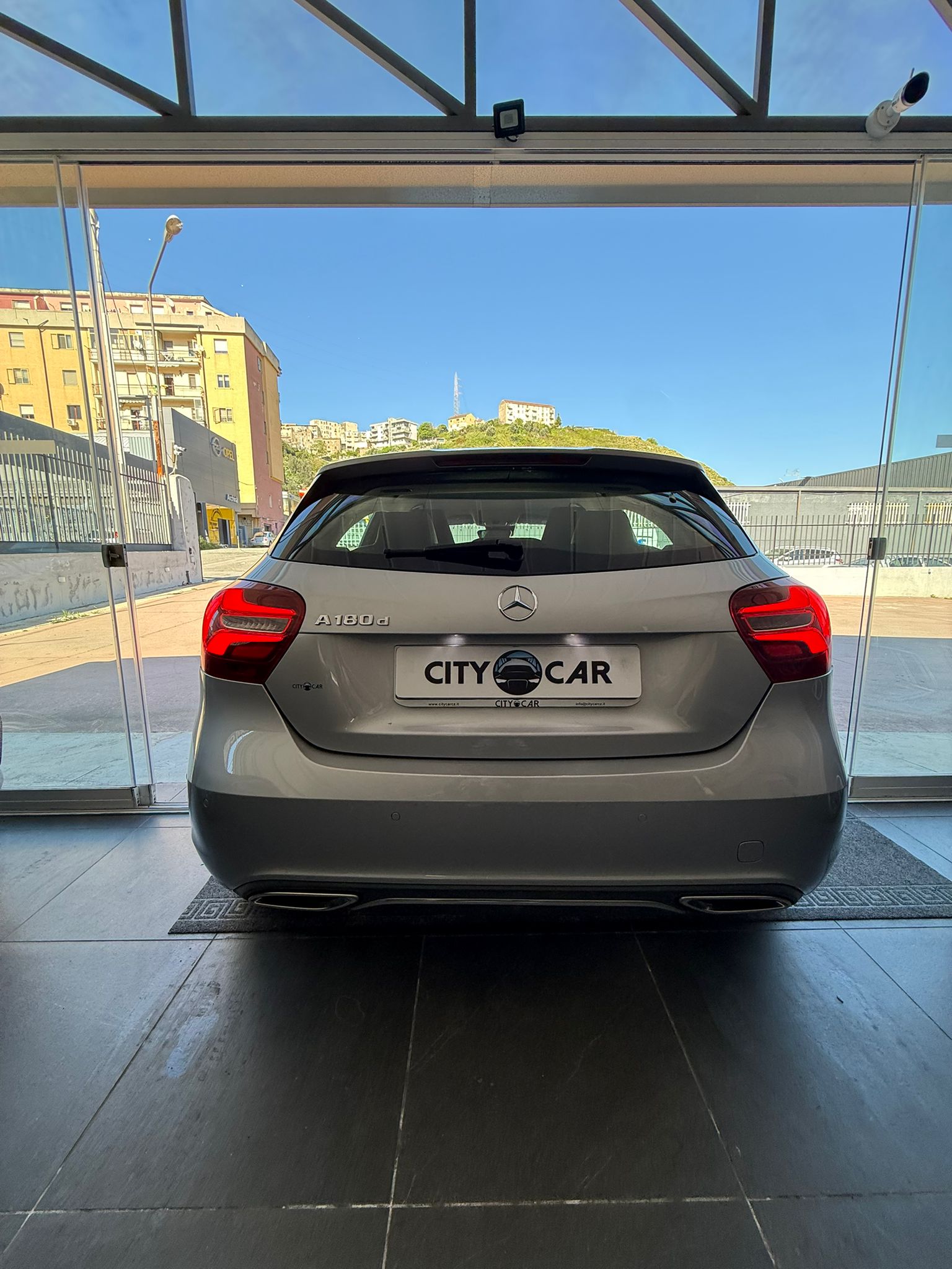 MERCEDES-BENZ A180d AUTOMATIC “SPORT” 109 CV