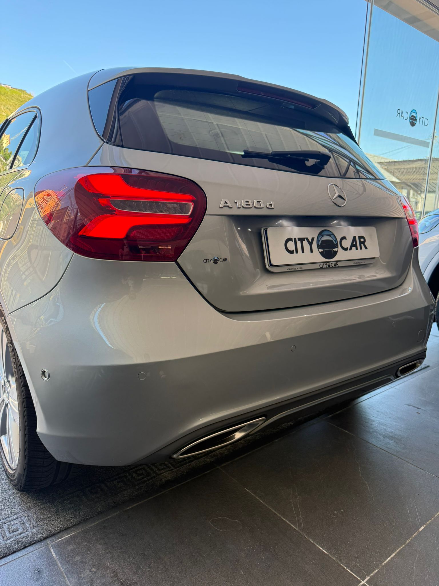 MERCEDES-BENZ A180d AUTOMATIC “SPORT” 109 CV
