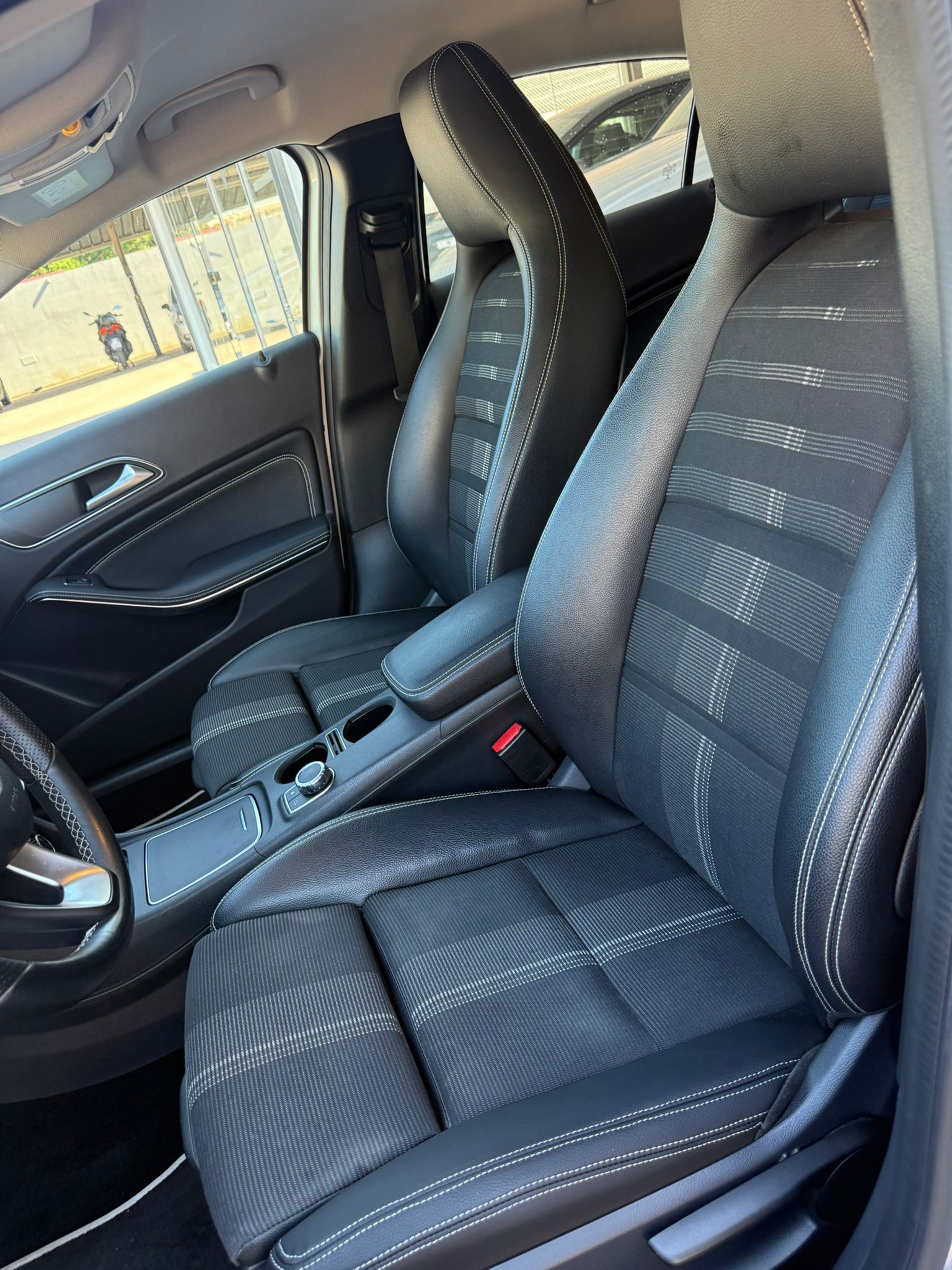 MERCEDES-BENZ A180d AUTOMATIC “SPORT” 109 CV