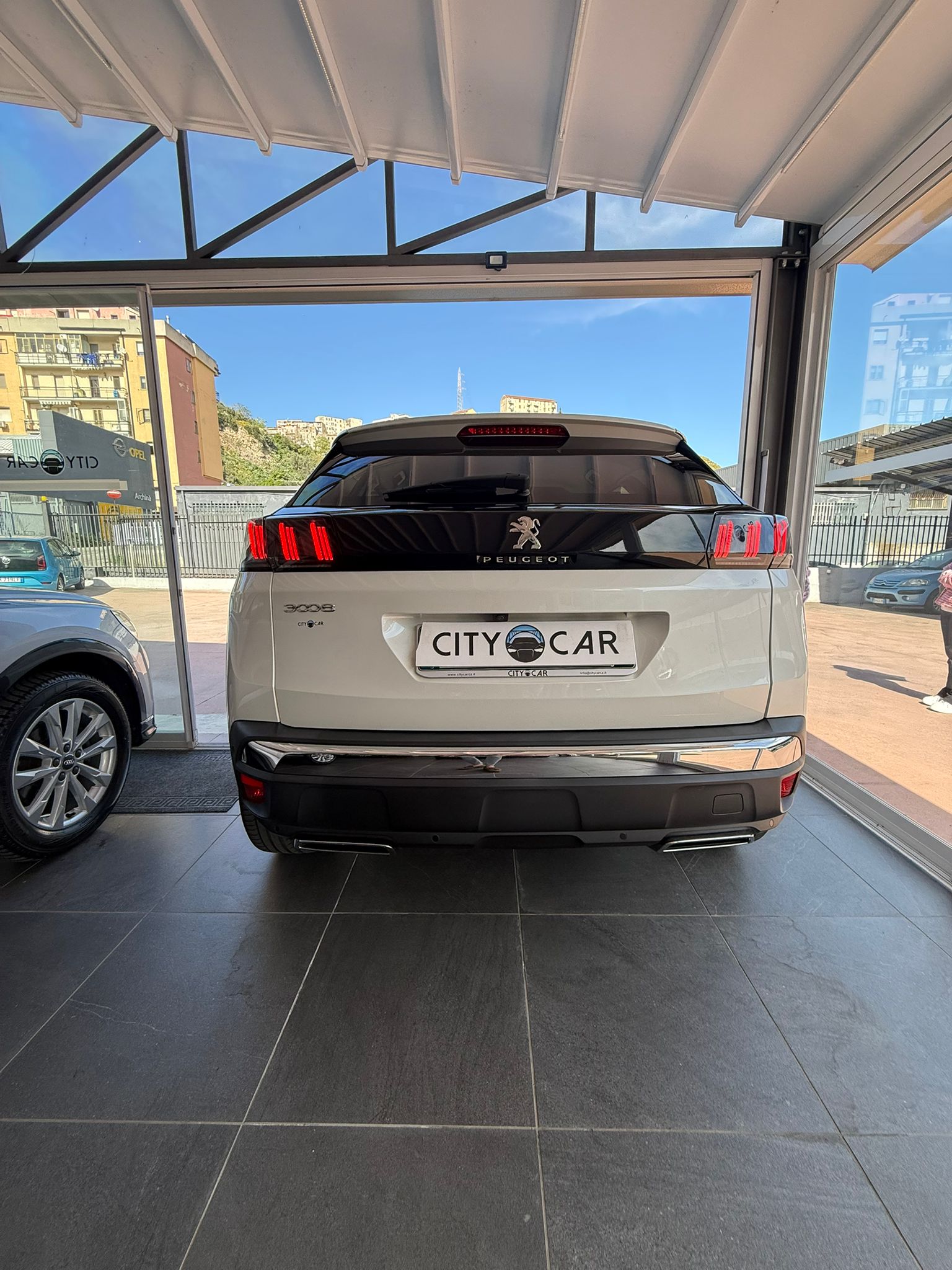 PEUGEOT 3008 1.5 BlueHDi EAT8 “ALLURE” 131 CV