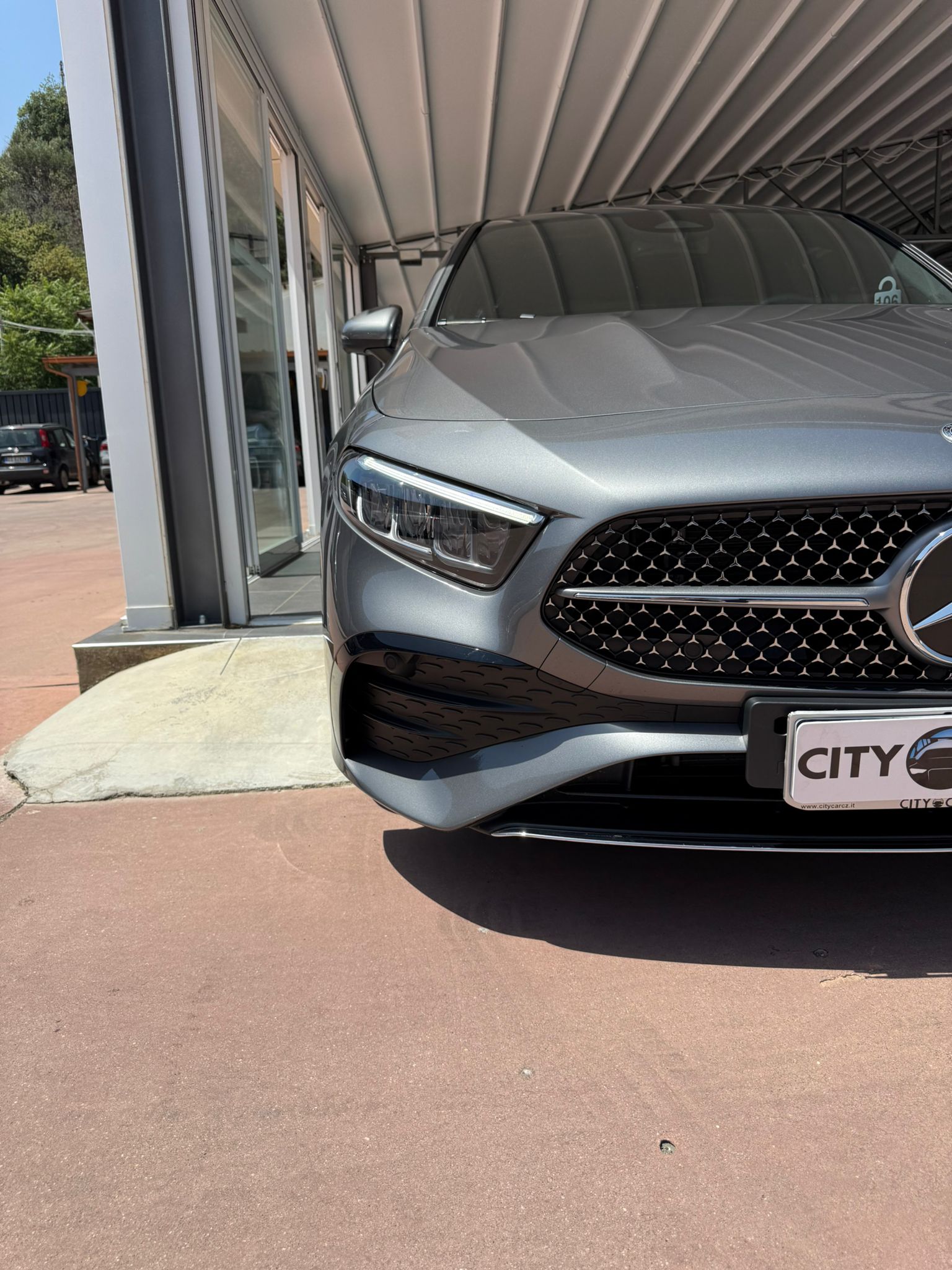 MERCEDES-BENZ A180d AUTOMATIC “PREMIUM PLUS” 116 CV