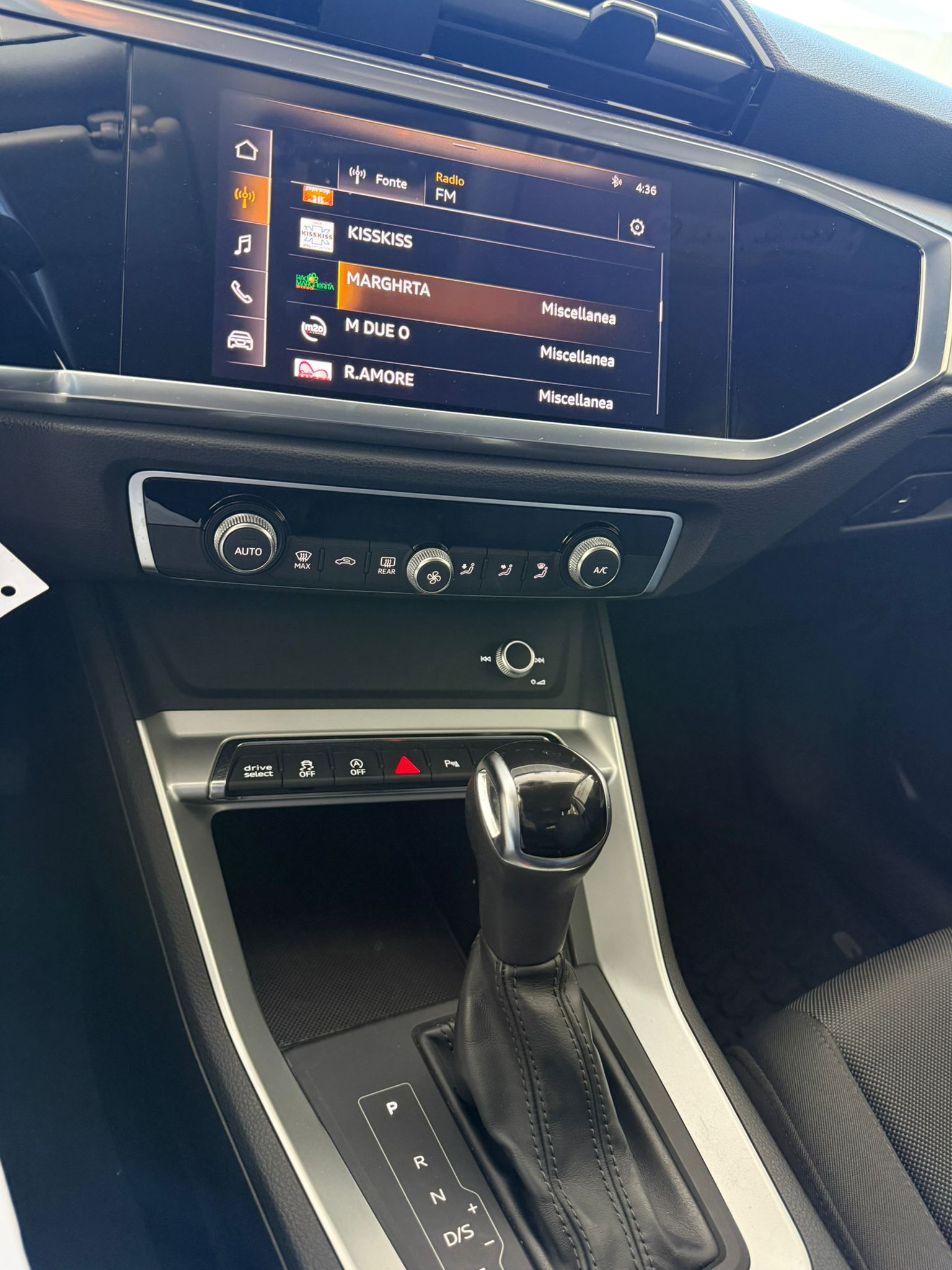 AUDI Q3 SPB 35 TDI S-TRONIC BUSINESS ADVANCED “QUATTRO” 150 CV