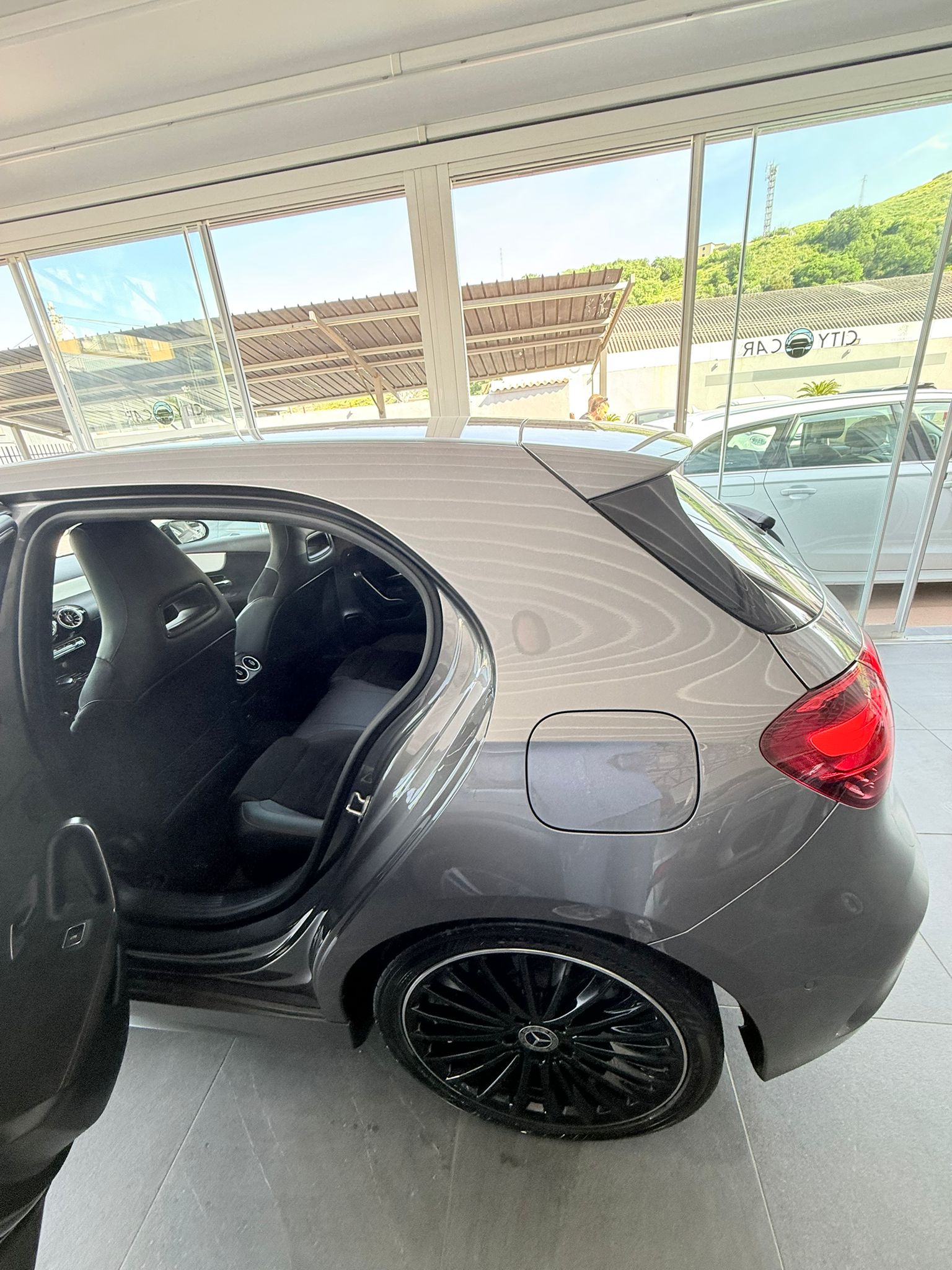 MERCEDES-BENZ A180d AUTOMATIC “PREMIUM PLUS” 116 CV