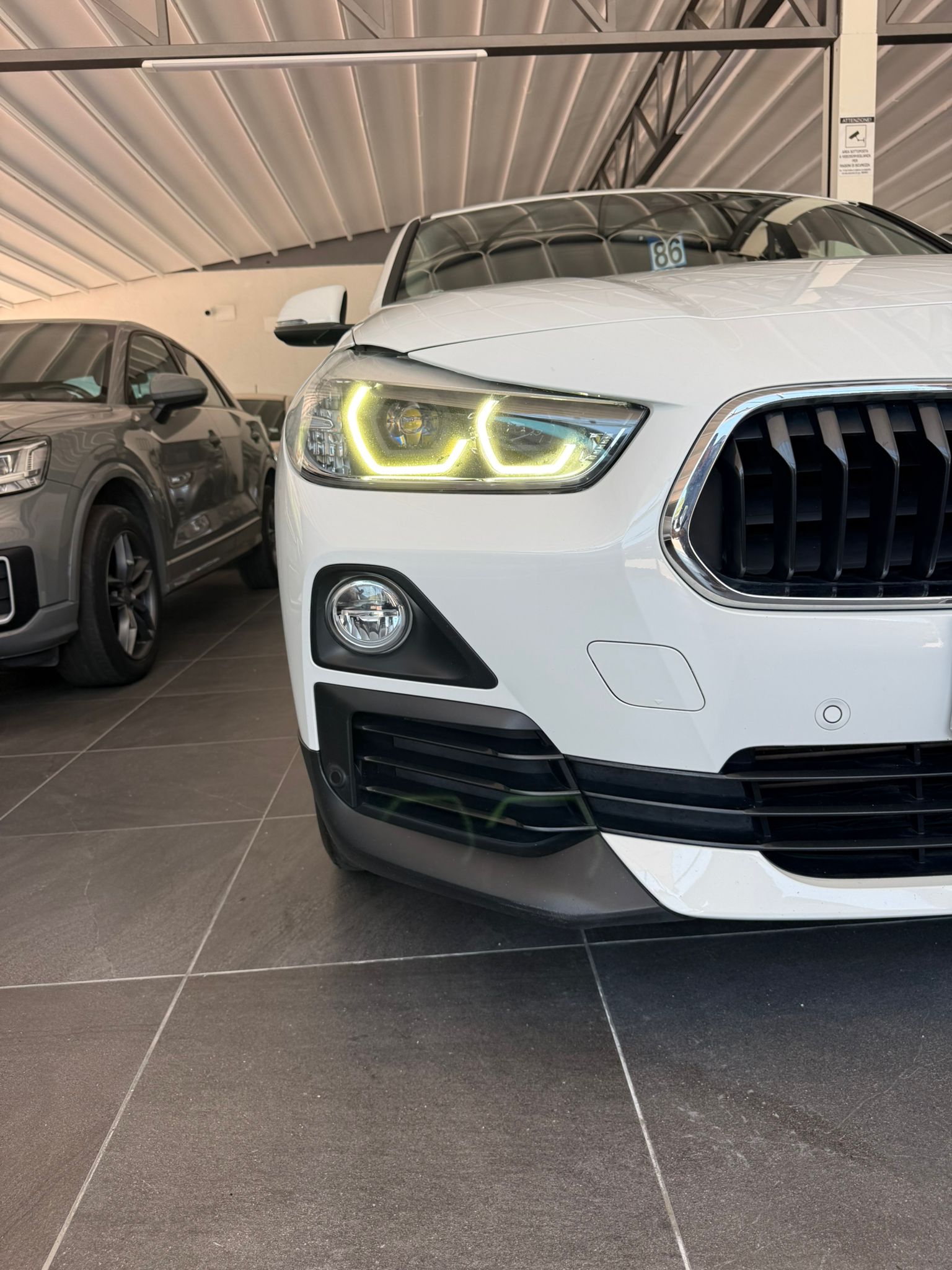 BMW X2 18d “X-LINE” 150 CV