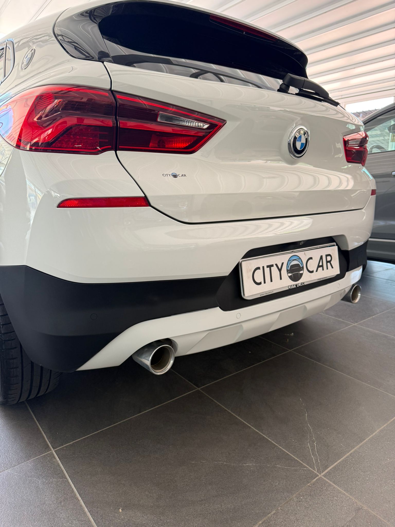 BMW X2 18d “X-LINE” 150 CV