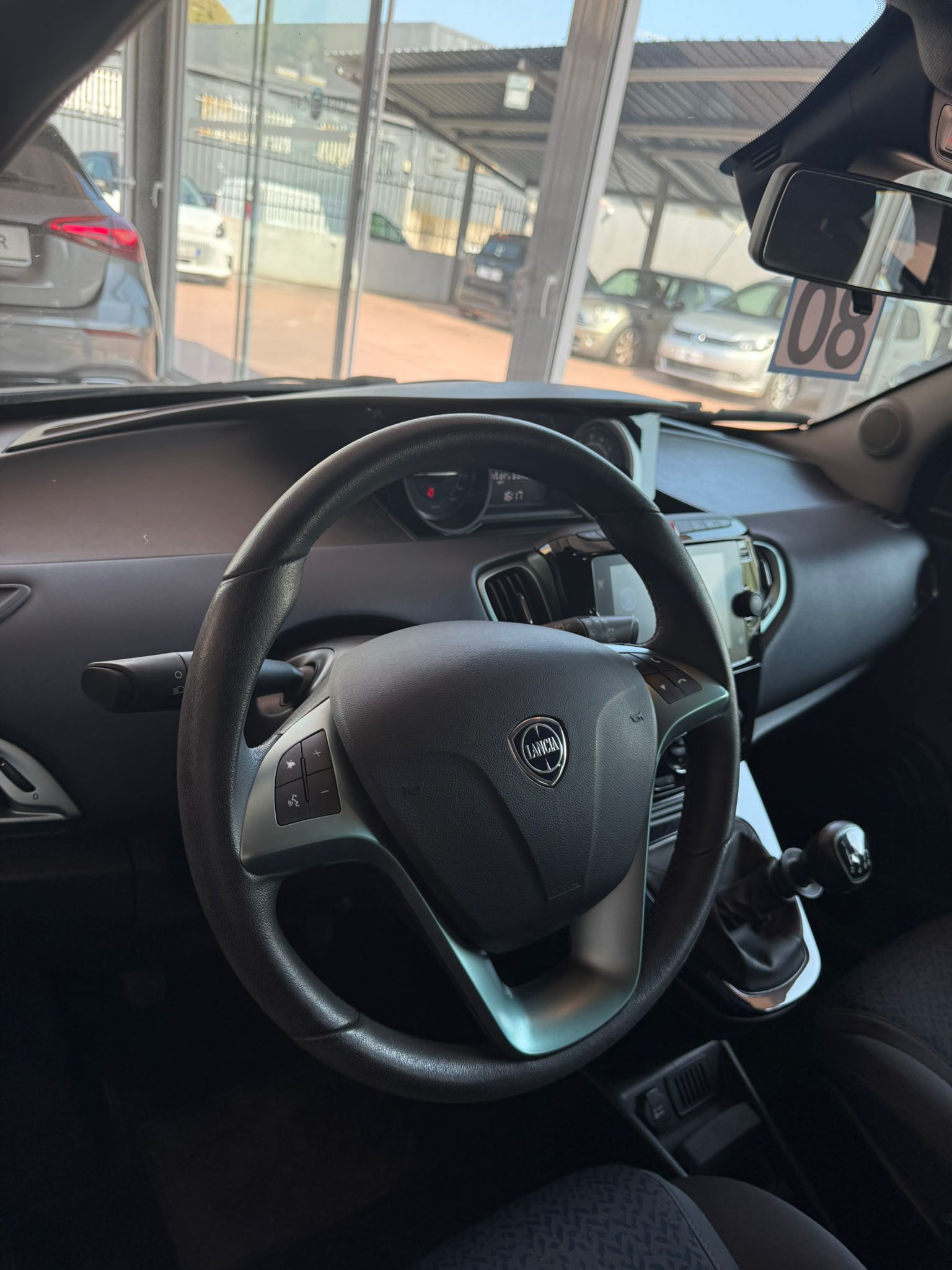LANCIA Y 1.0 HYBRID “GOLD” 69 CV