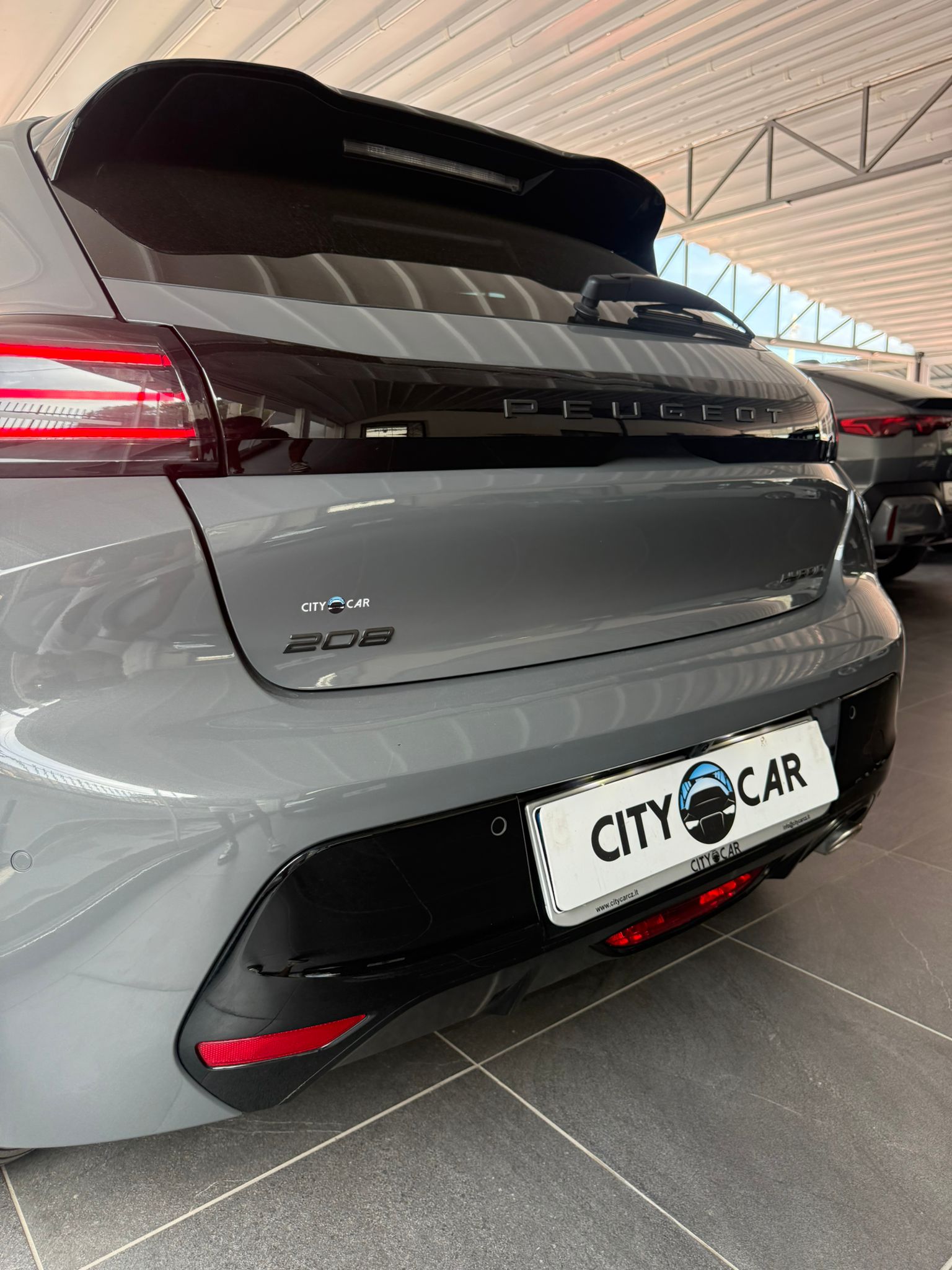PEUGEOT 208 1.2 HYBRID e-DCS6 “GT-LINE” 101 CV