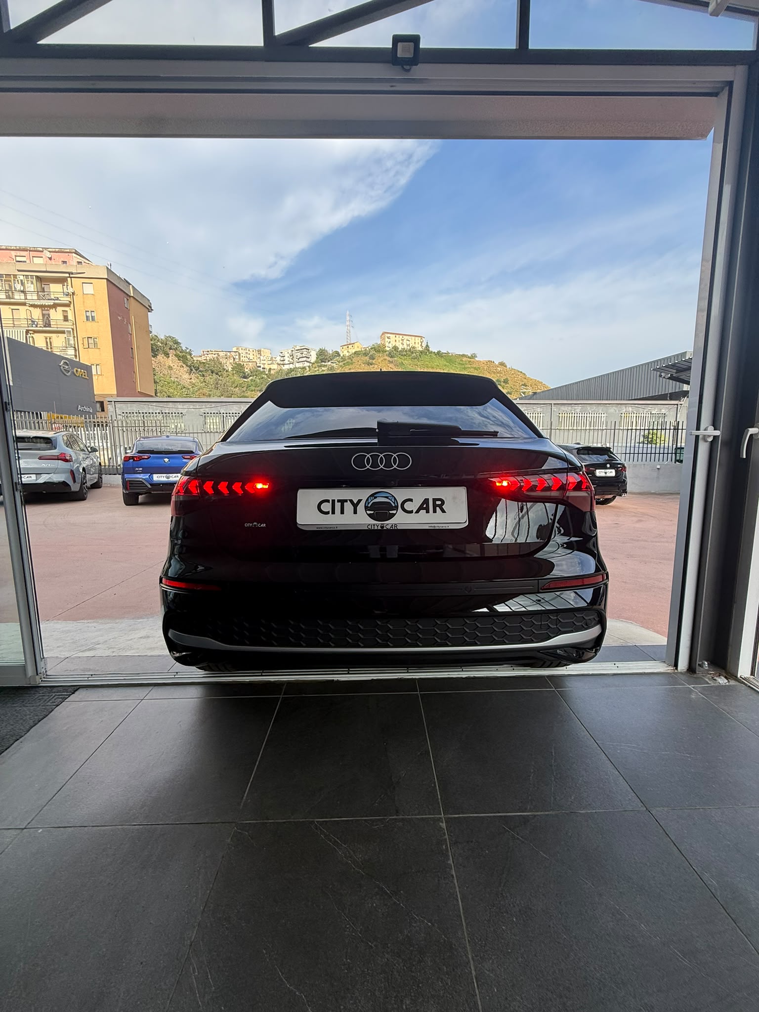 AUDI A3 35 TDI S-TRONIC “BUSINESS ADVANCED” 150 CV