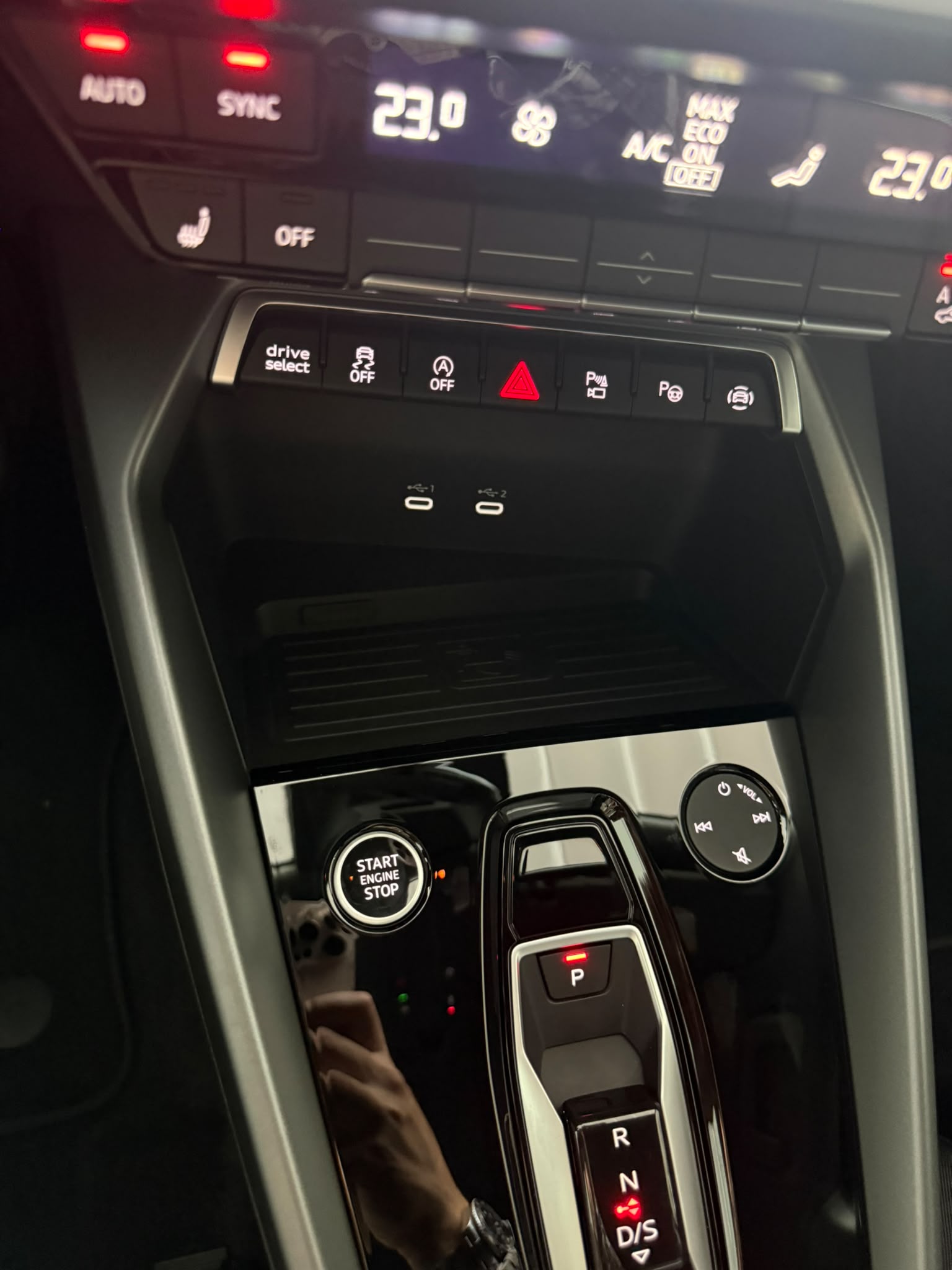 AUDI A3 ALLSTREET 35 TDI S-TRONIC “BUSINESS ADVANCED” 150 CV