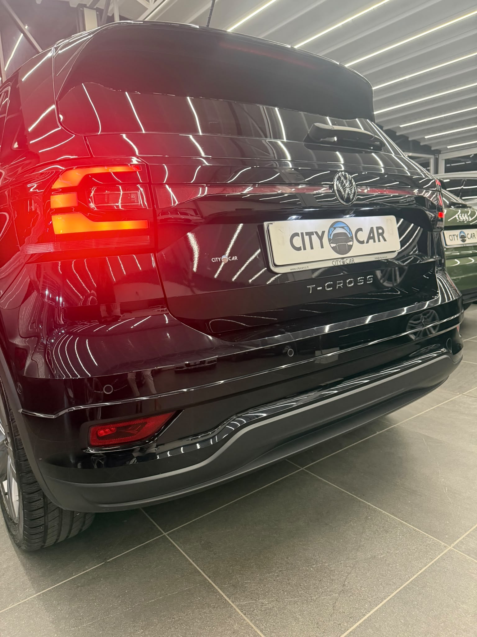 VOLKSWAGEN T-CROSS 1.0 TSI “R-LINE” 95 CV