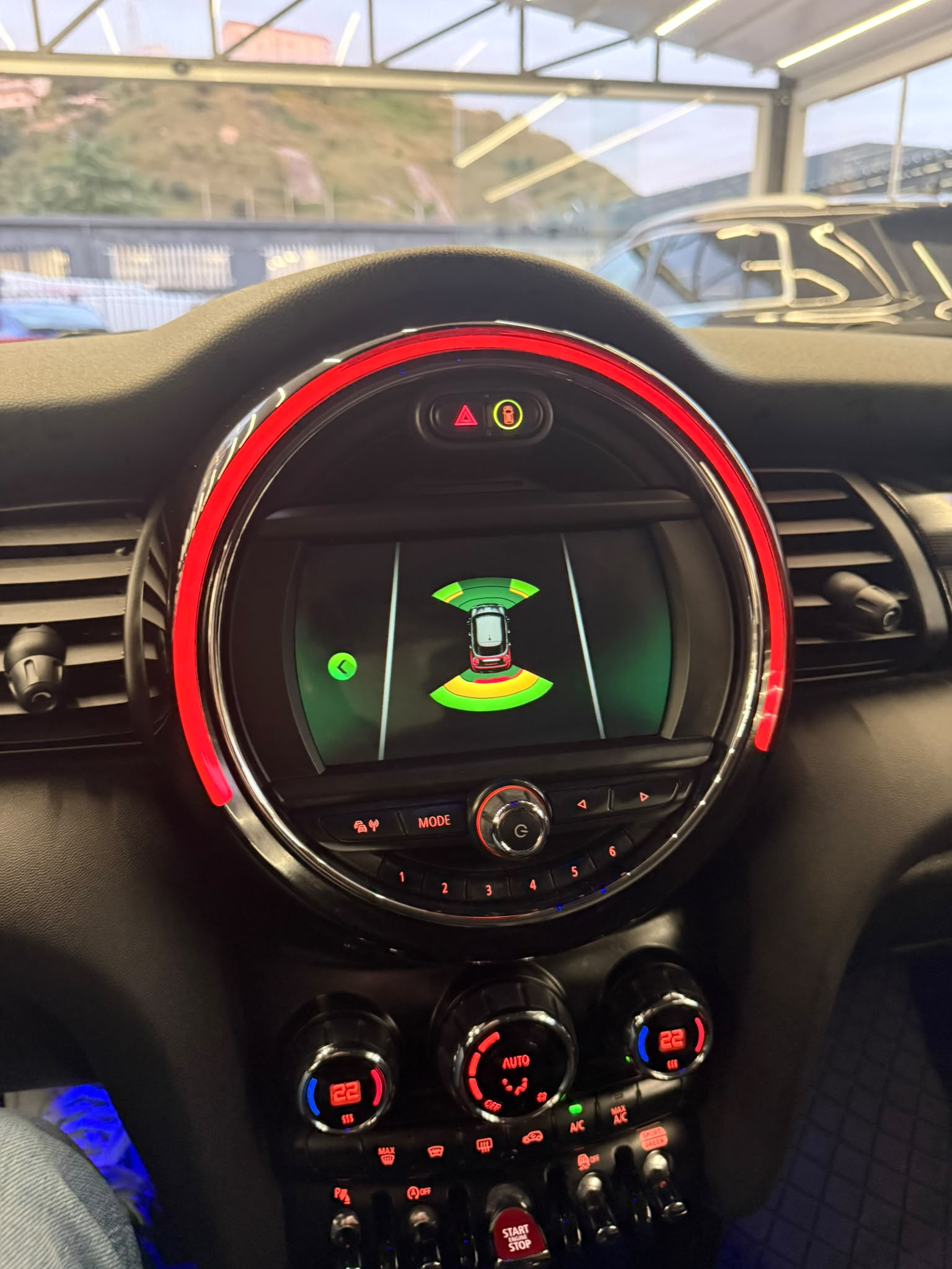 MINI COOPER D 1.5 “HYPE” 116 CV